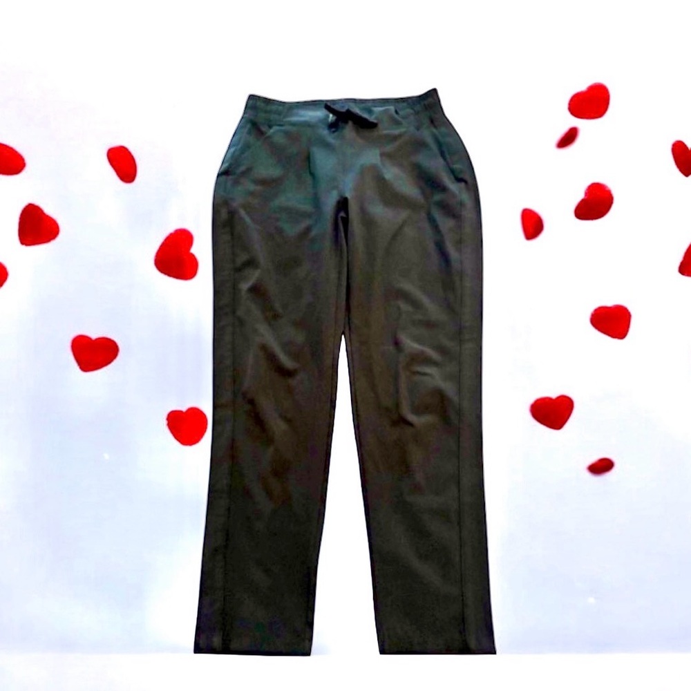 BACKCOUNTRY Woman’s Black Pants